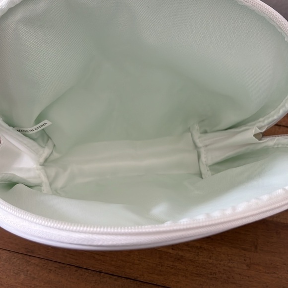 Nordstrom makeup bag - Picture 9 of 14